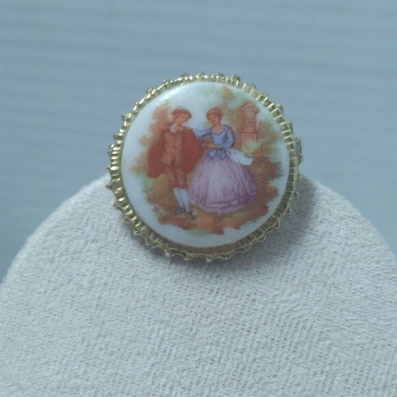 ⭐️ 3/$30 - Antique Beautiful Brooch Pin IN Porcelain Limoges Scene Amatory - Picture 6 of 8